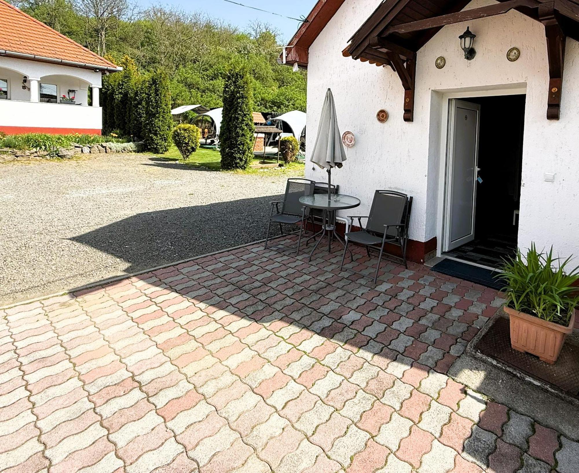 Apartament Harmony Vendeghaz Egerszalók Zewnętrze zdjęcie
